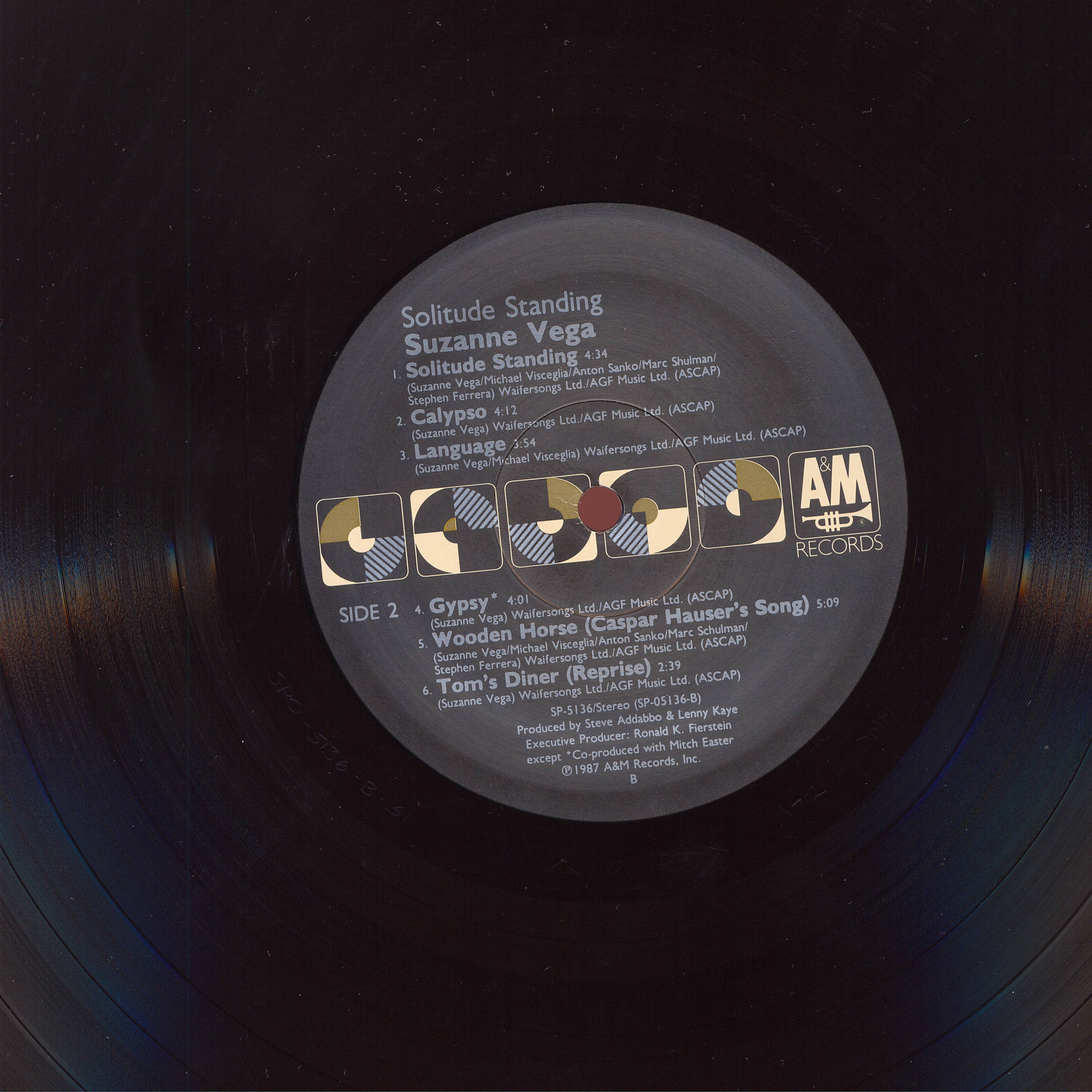 Suzanne Vega  Solitude Standing : LP B